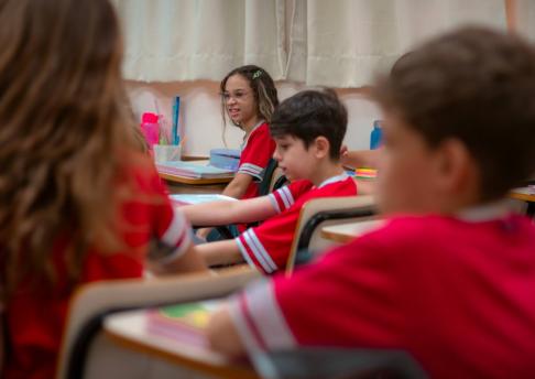 Aula da professora Fabiane // 5° ano // 27.02.24