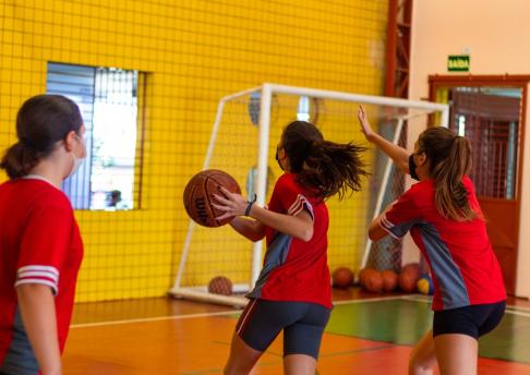 Treino de Basquete