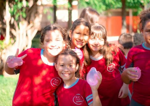 Guerra e quiz com bexiga d'agua // 02.02.24