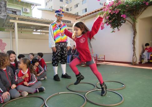 Brincadeira de Rua - Educação Infantil