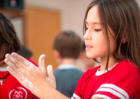 Atividade de dia do Indígena // Prof. Kauane e Kamila // 10.04.24