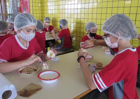 Sobremesa de Natal - Colônia de Férias Integral