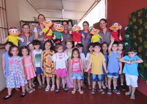 Teatro de Fantoches – Educação Infantil	