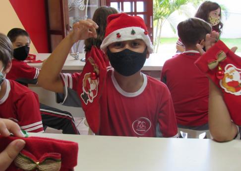 Produção de Enfeites de Natal