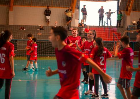 Bola Queimada - Copa das Cores