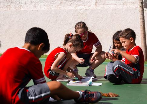 Atividade com projeção do sol // Prof Gislaine // 01.03.24