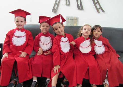 Entrega de Certificados Educação Infantil